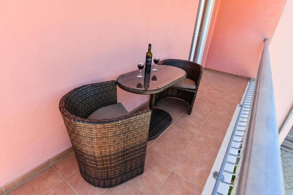 Apartments Vila Miranda Водице Екстериор снимка