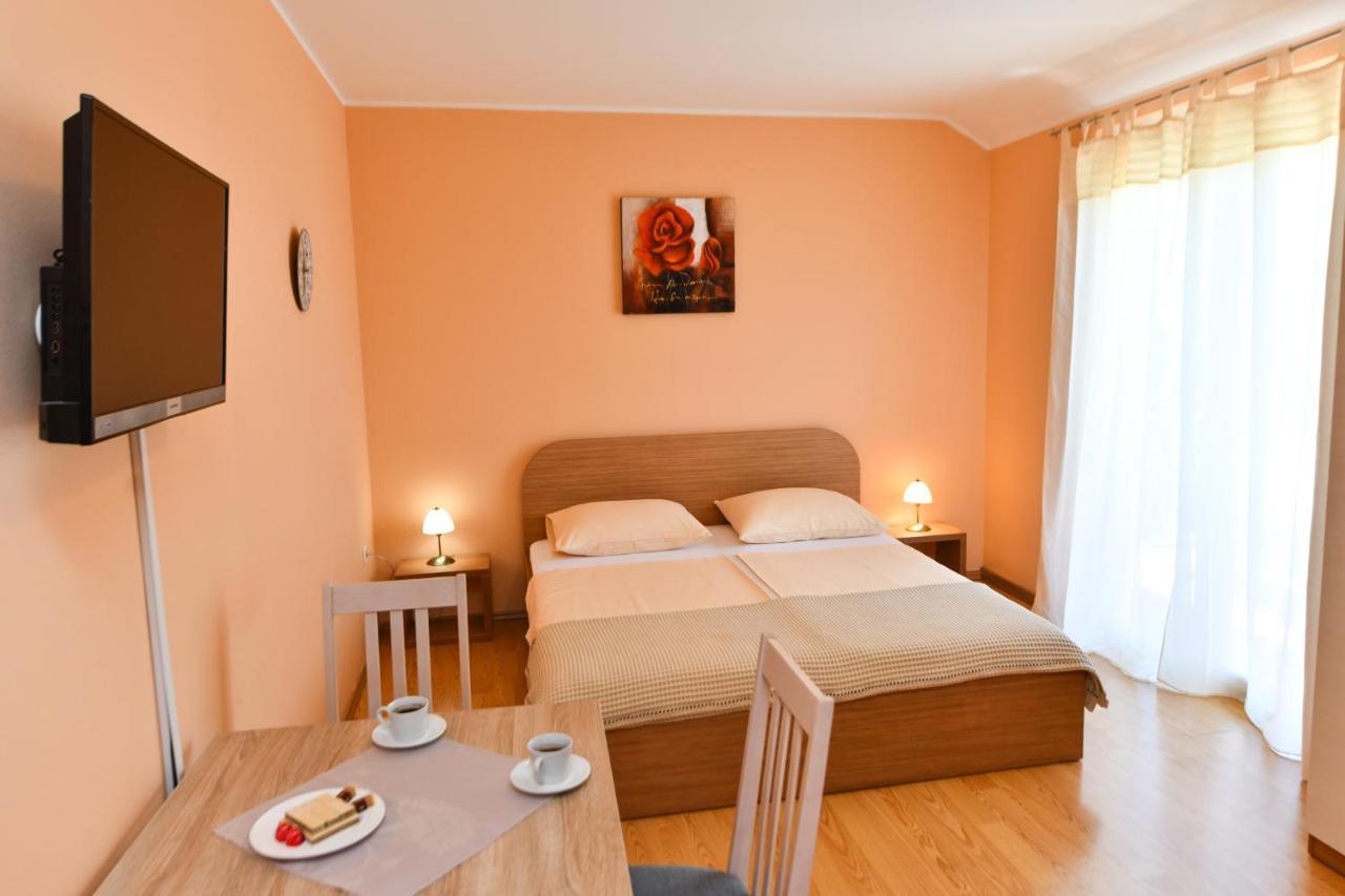 Apartments Vila Miranda Водице Екстериор снимка